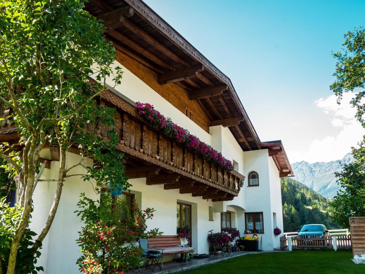 Haus Huter Appartement Kaunertal Buitenkant foto