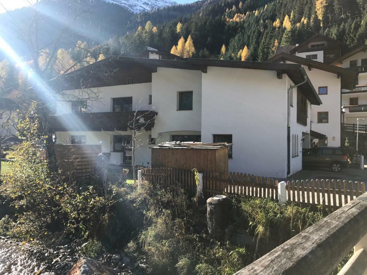 Haus Huter Appartement Kaunertal Buitenkant foto