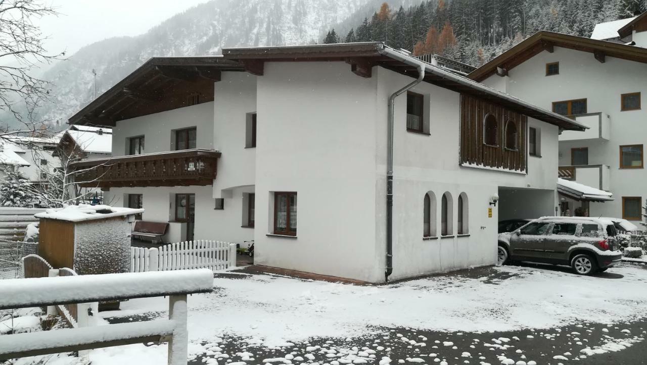 Haus Huter Appartement Kaunertal Buitenkant foto