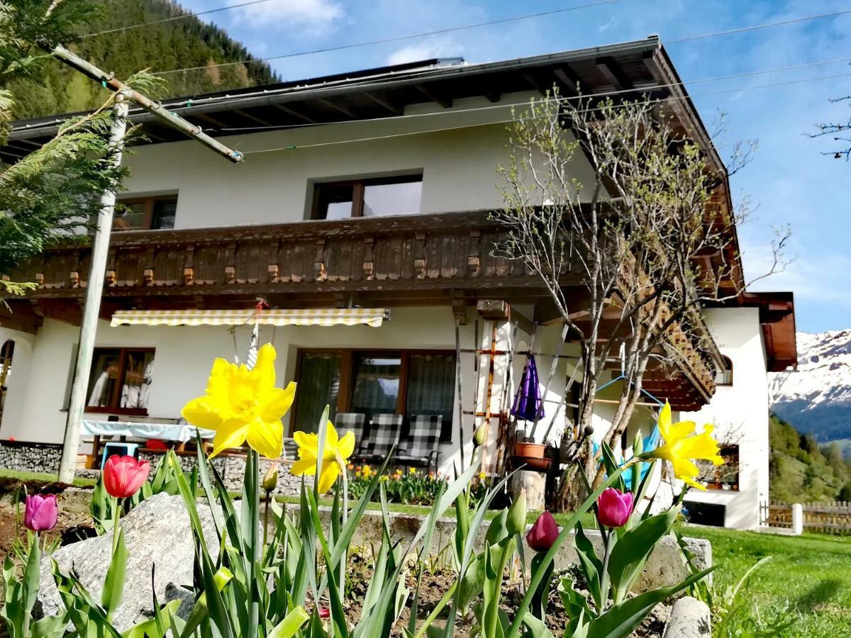 Haus Huter Appartement Kaunertal Buitenkant foto